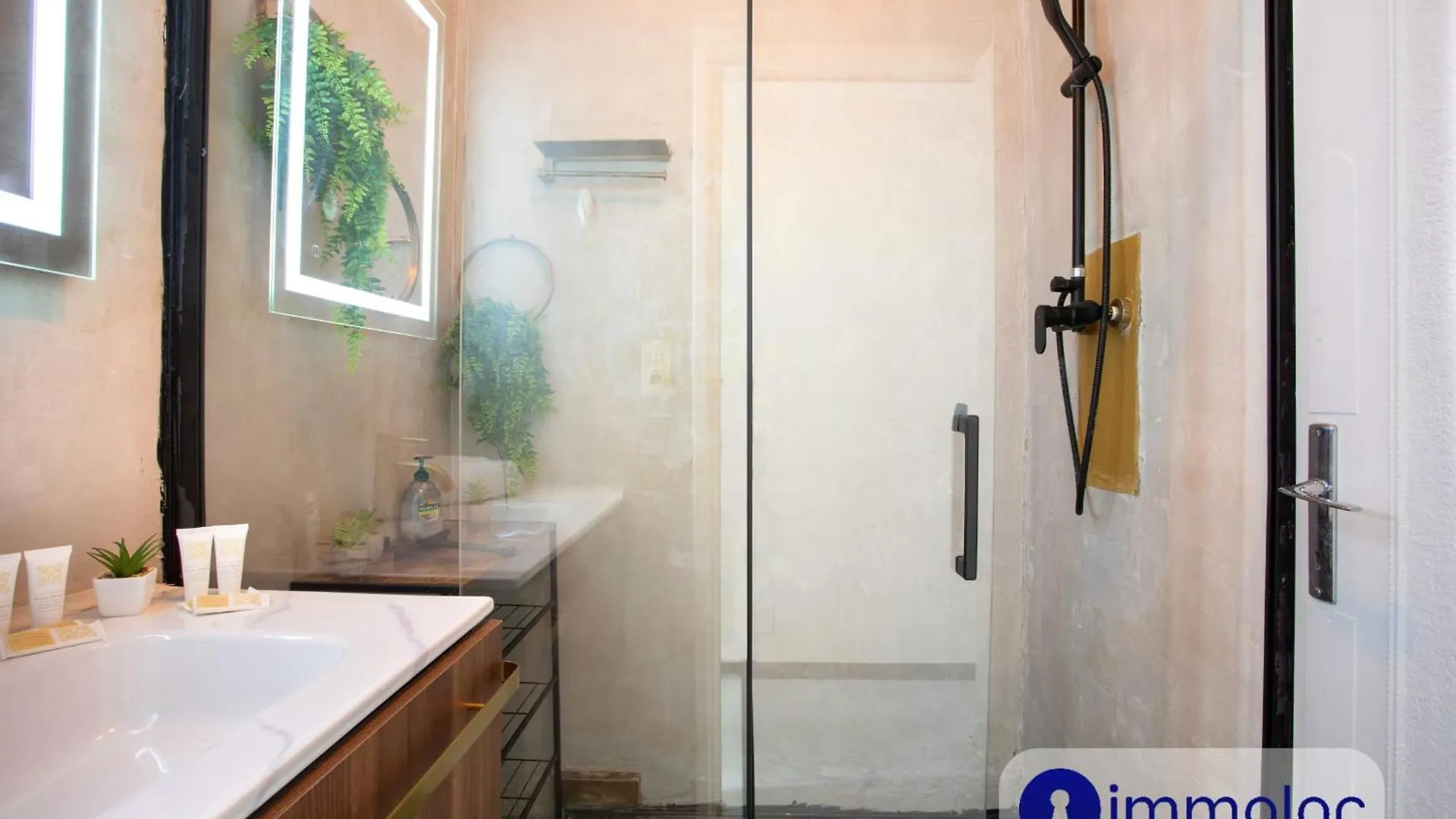Apartment In The Heart Of Beausoleil