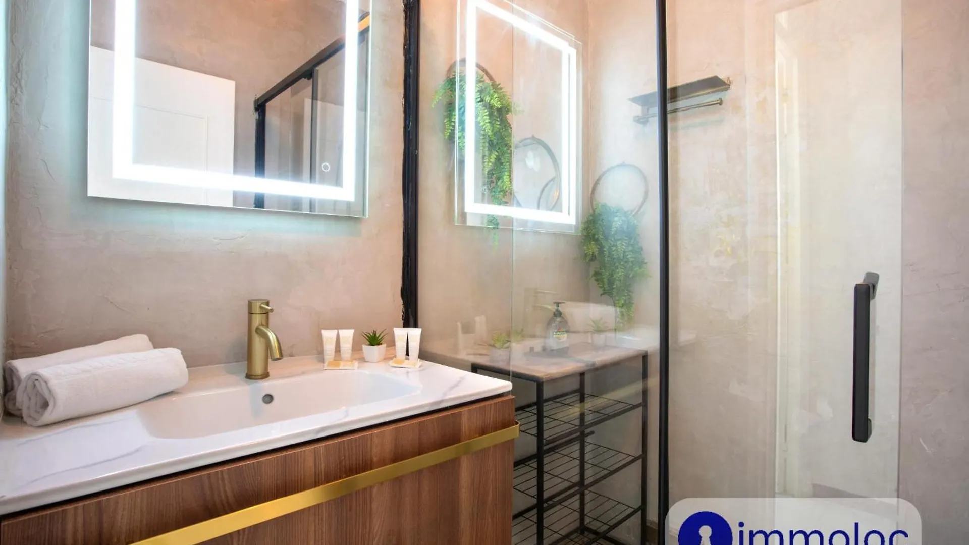 Apartment In The Heart Of Beausoleil