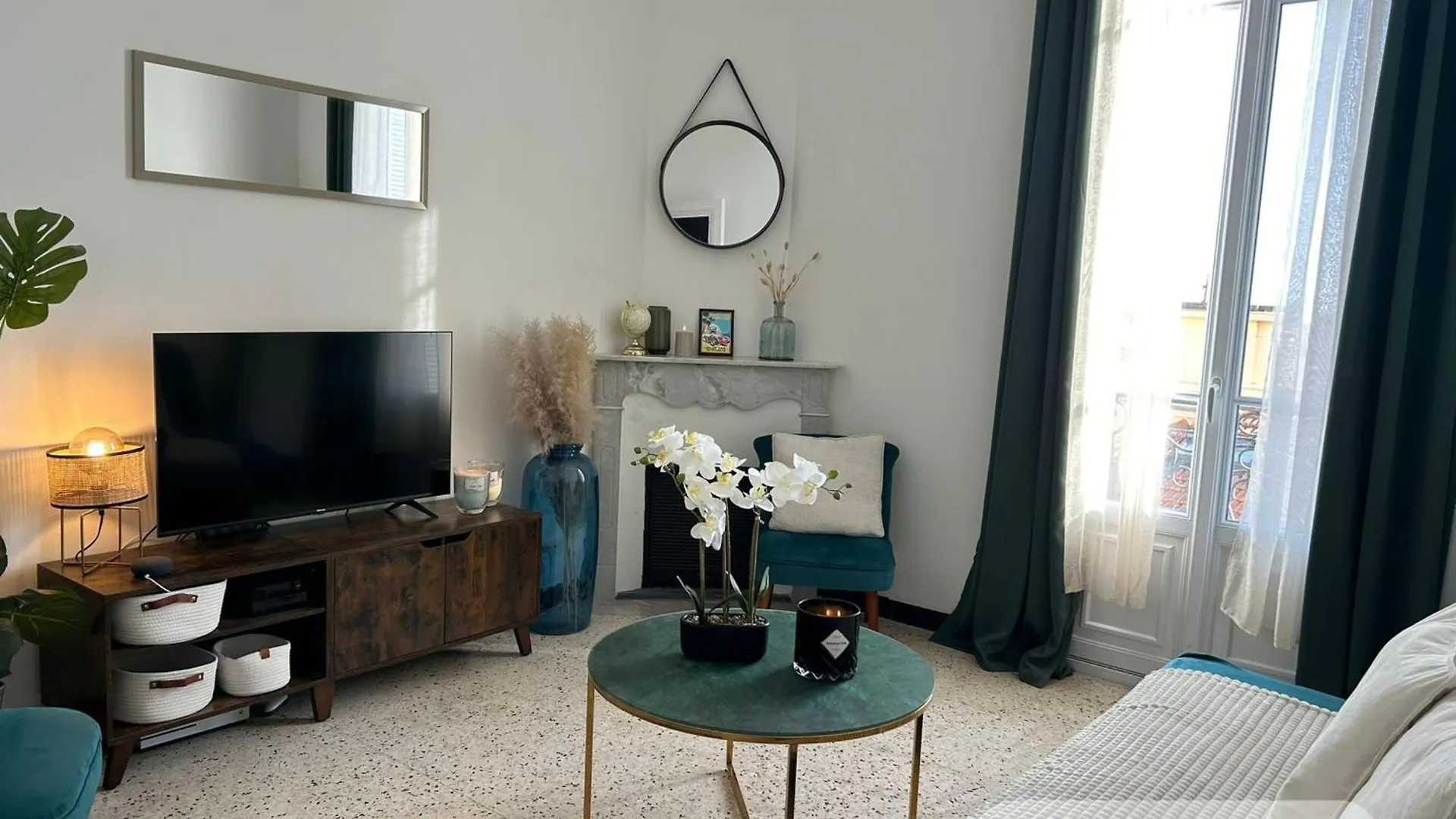 Apartment In The Heart Of Beausoleil 0*,  France