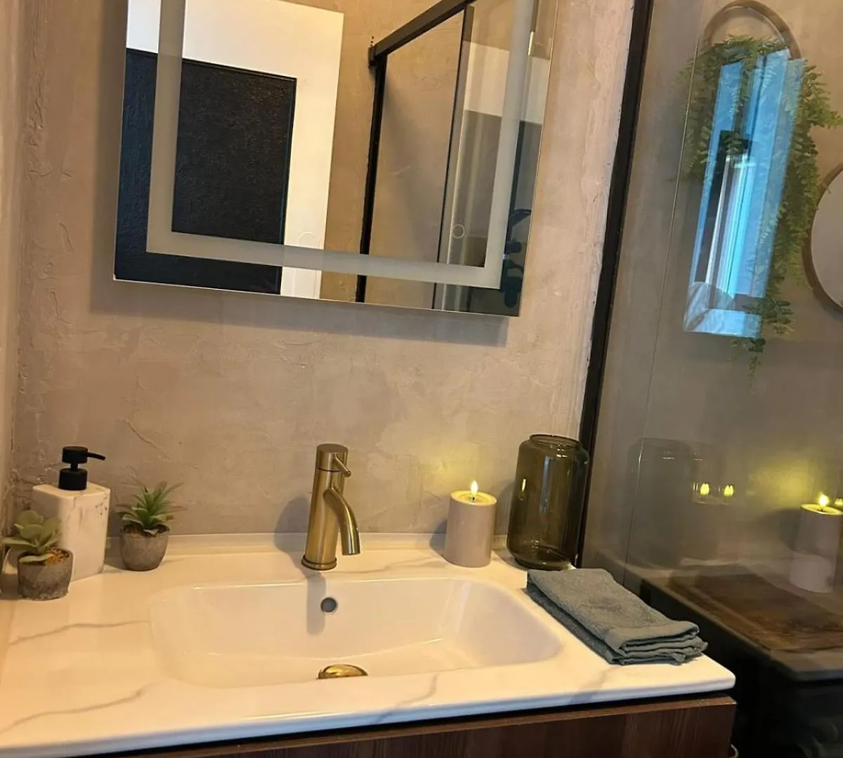 Apartment In The Heart Of Beausoleil