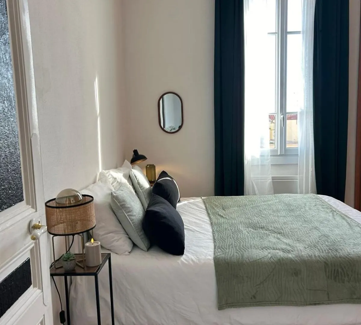 Apartment In The Heart Of Beausoleil 0*,  France