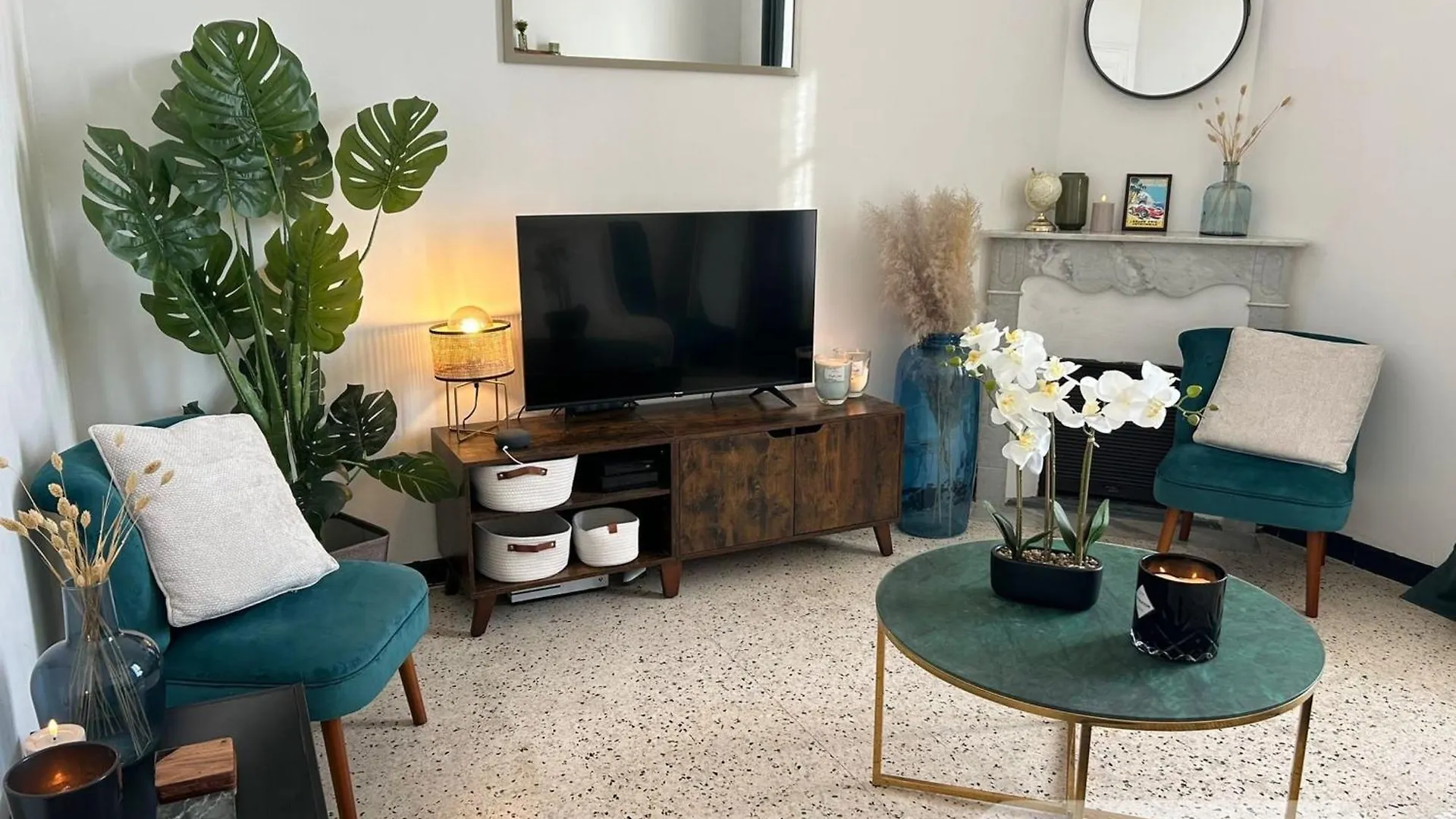 Apartment In The Heart Of Beausoleil France